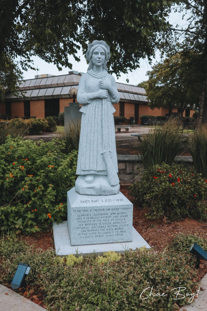 Nancy Hart Statue in Hartwell Georgia near the lake